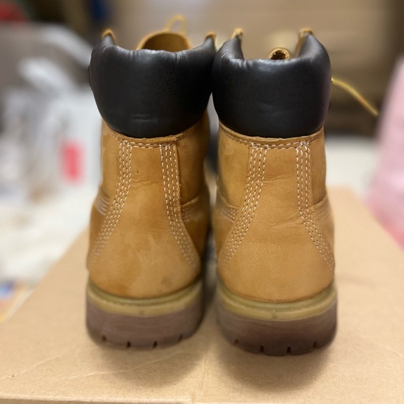 Timberland Boots - Picture 5 of 5